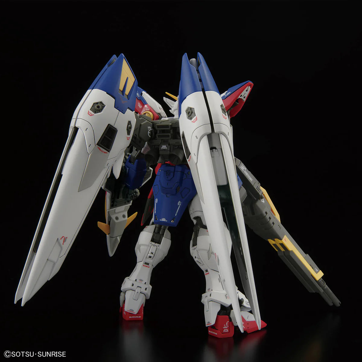 Bandai RG 1/144 Wing Gundam Zero (#43) – Mobile Suit Gundam Wing Real Grade Model Kit