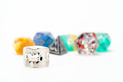 Misfit Resin Dice Set: Adopt A Misfit (Blind Pack) | 7-Piece Mixed-Style Set